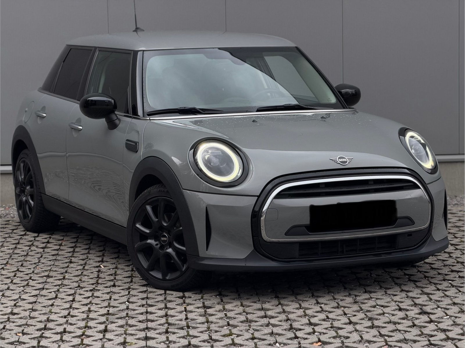MINI Cooper 1.5 Benzine Automaat – 2023 Black Edition, Auto's, https://public.car-pass.be/vhr/df8ddd5f-dcd5-4191-8ae7-a95d8913e3c0