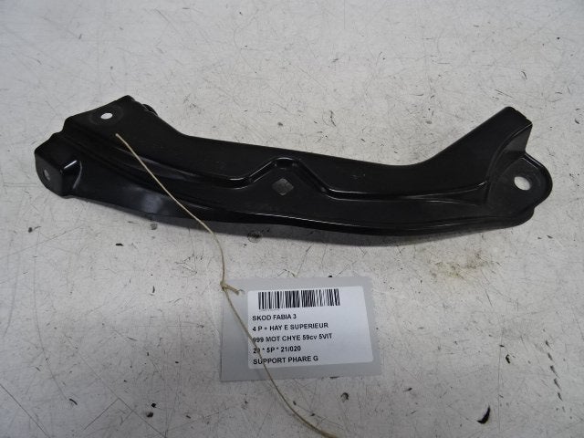 KOPLAMP HOUDER LINKS Skoda Fabia III (NJ3) (6V0805931), Auto-onderdelen, Gebruikt, Info@skoda-auto.de, Skoda, Max-Planck-Straße  3-5
64331  Weiterstadt, DE