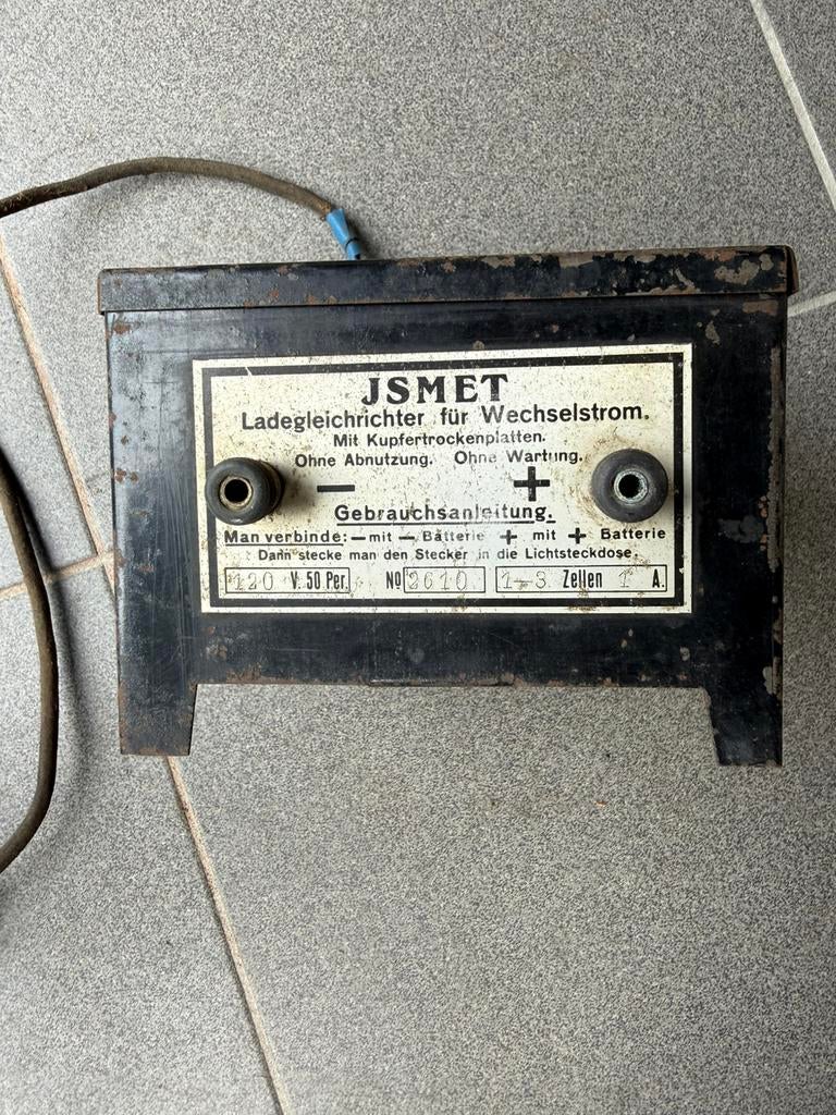 Vintage JS MET baterijlader voor wisselstroom 120 volt, Ophalen of Verzenden, Gebruikt