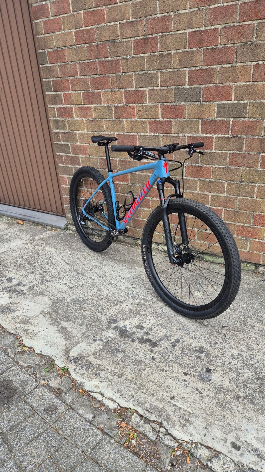 specialized ghisel large, Fietsen en Brommers, Fietsen | Crossfietsen en BMX, Ophalen of Verzenden