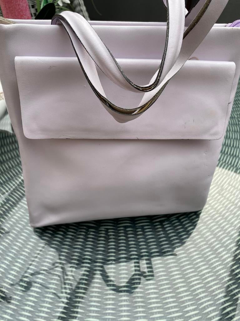 Lila, Handtassen en Accessoires, Tassen | Damestassen, Ophalen, Zo goed als nieuw, Handtas