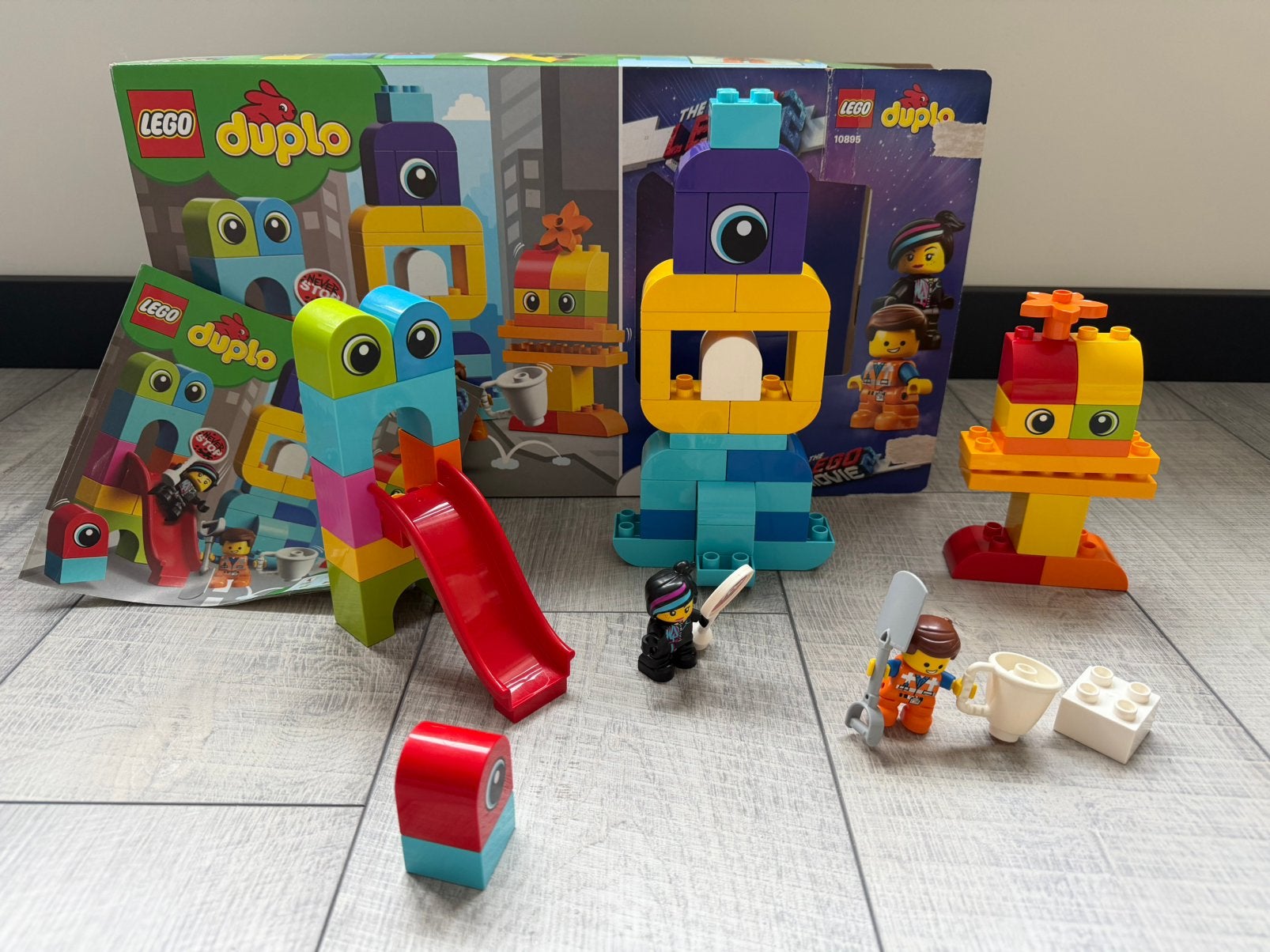 Compleet Emmet en Lucy’s bezoekers van de DUPLO planeet, Ophalen, Gebruikt