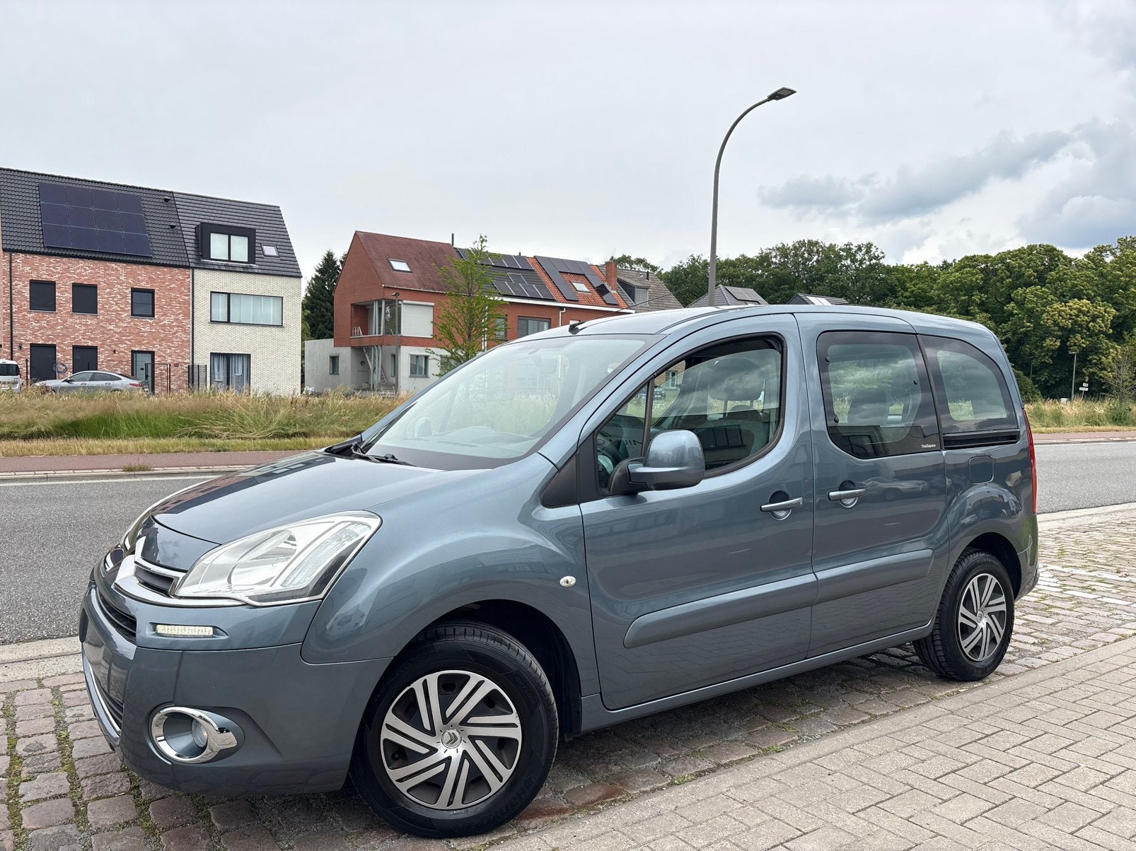 Citroen Berlingo | 12 M Garantie | 79 Dkm | Benzine | 2012 |, Autos, Citroën, Achat, Entreprise, Entretenue par le concessionnaire