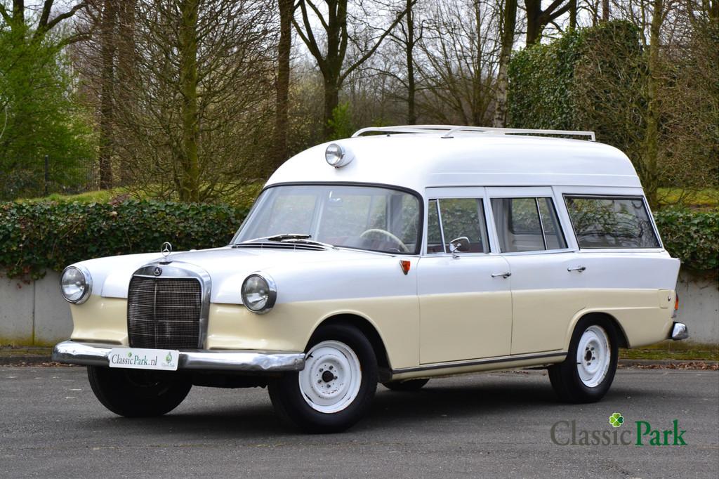 Mercedes-Benz 190 C Ambulance (bj 1963), Auto's, 1897 cc, Achterwielaandrijving, Wit, Handgeschakeld
