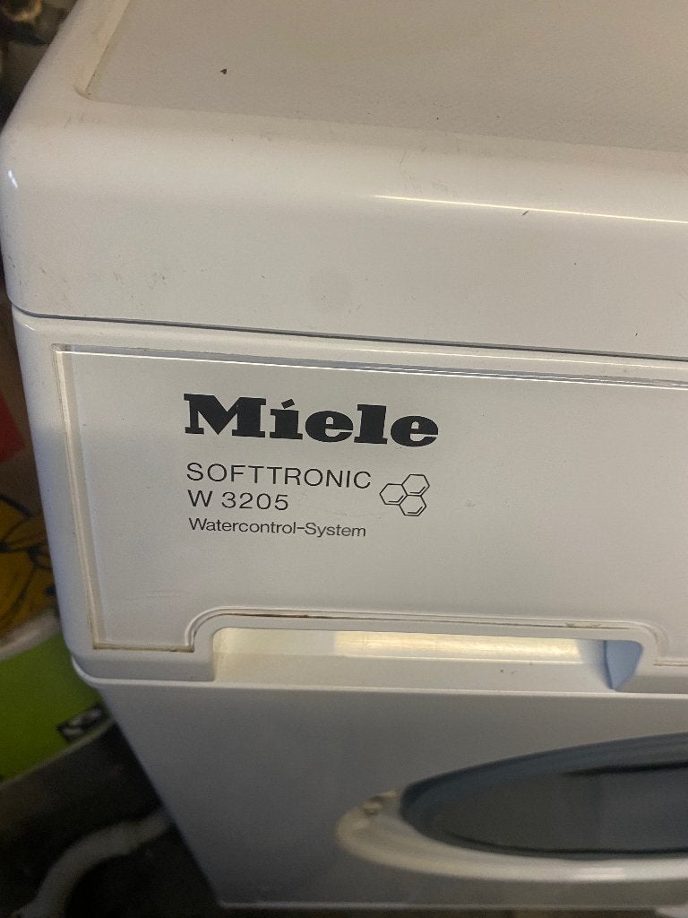 Machine à lessiver - lave-linge MIELE, Electroménager, Lave-linge, 1200 à 1600 tours, 6 à 8 kg, Programme court, Chargeur frontal