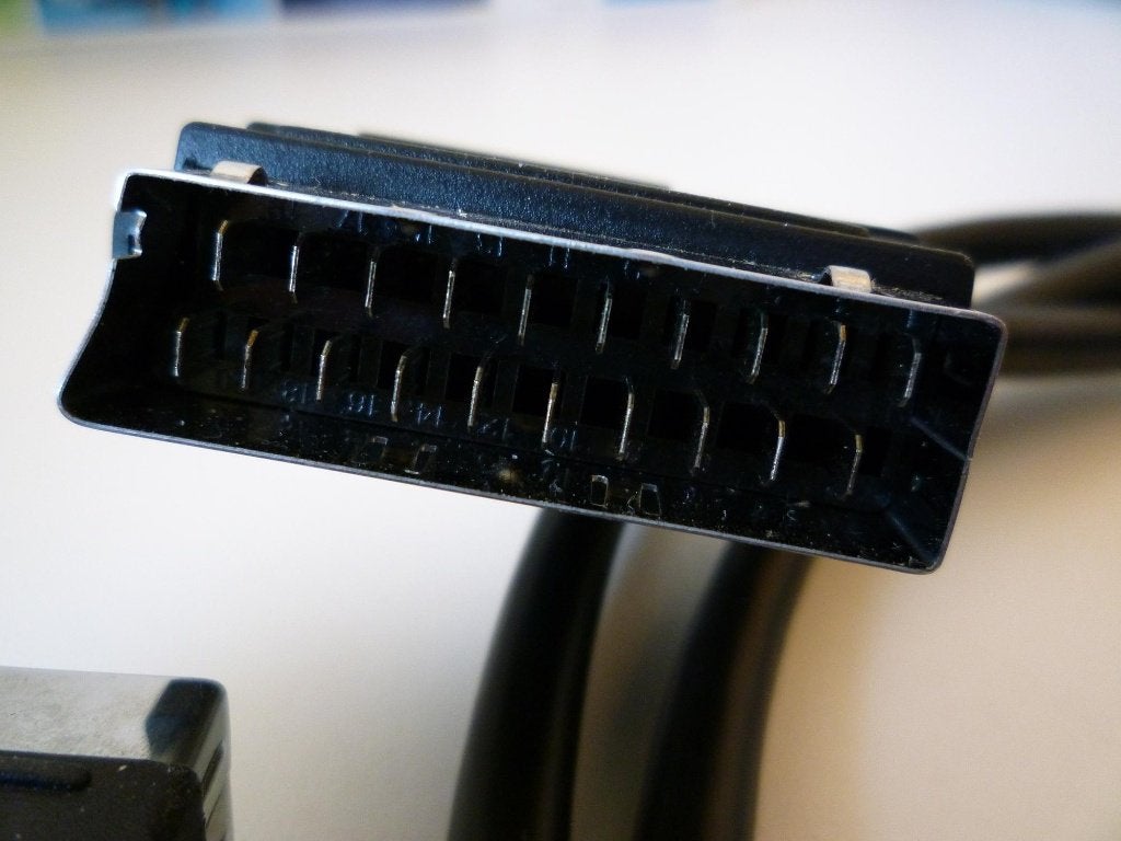 Câble péritel de 1,5M, Enlèvement ou Envoi, Neuf, Câble péritel