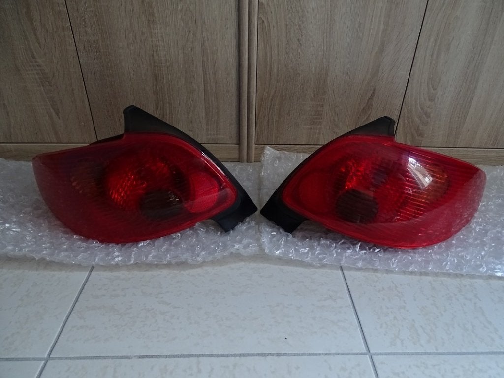 Feux arrières d'origine Peugeot 206 Phase 2, Autos : Pièces & Accessoires, Enlèvement, Neuf, Peugeot