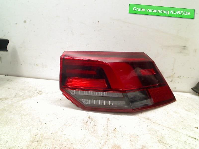 FEU ARRIÈRE DROIT Volkswagen Golf VIII (CD1) (5H0945096B), Autos : Pièces & Accessoires, Éclairage, Volkswagen, Volkswagen AG