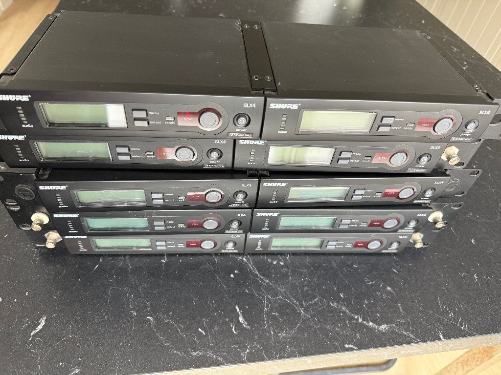 Shure SLX4 ontvangers, Musique & Instruments, Microphones, Enlèvement ou Envoi, Sans fil