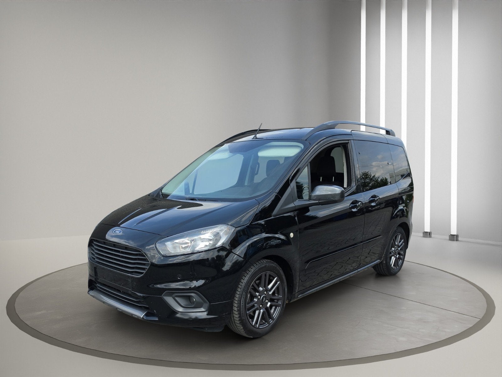 Ford Tourneo Courier Benzine Monovolume 2019 Airco, 1800 kg, Euro 6, Zwart, Parkeersensor