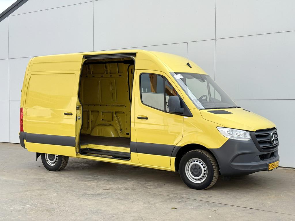 Mercedes-Benz Sprinter 319 3.0 CDI 6 Cilinder Automaat L2H2, Auto's, Automaat, Gebruikt, Zwart, 2987 cc