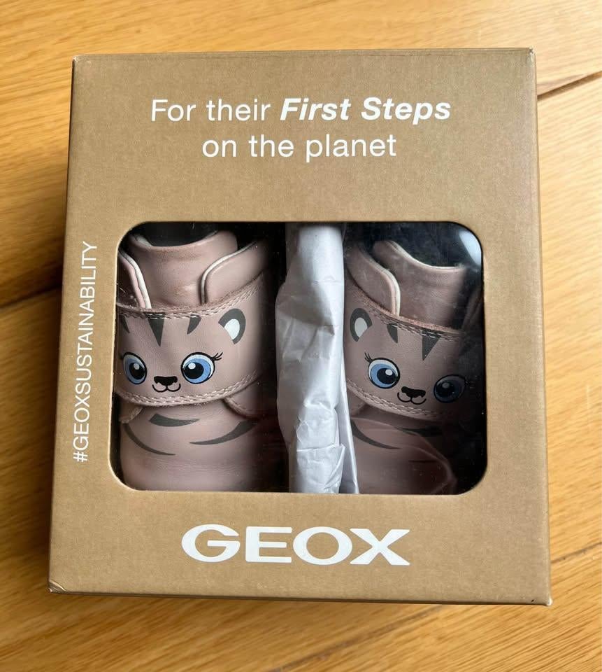 Geox Shoe Size 23 Used like brand-new in original box, Overige typen, Zo goed als nieuw, Geox, Verzenden