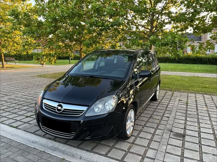 Opel Zafira 1.7 diesel 2011, Auto's, Opel, Euro 5, Bedrijf, Te koop, Zafira