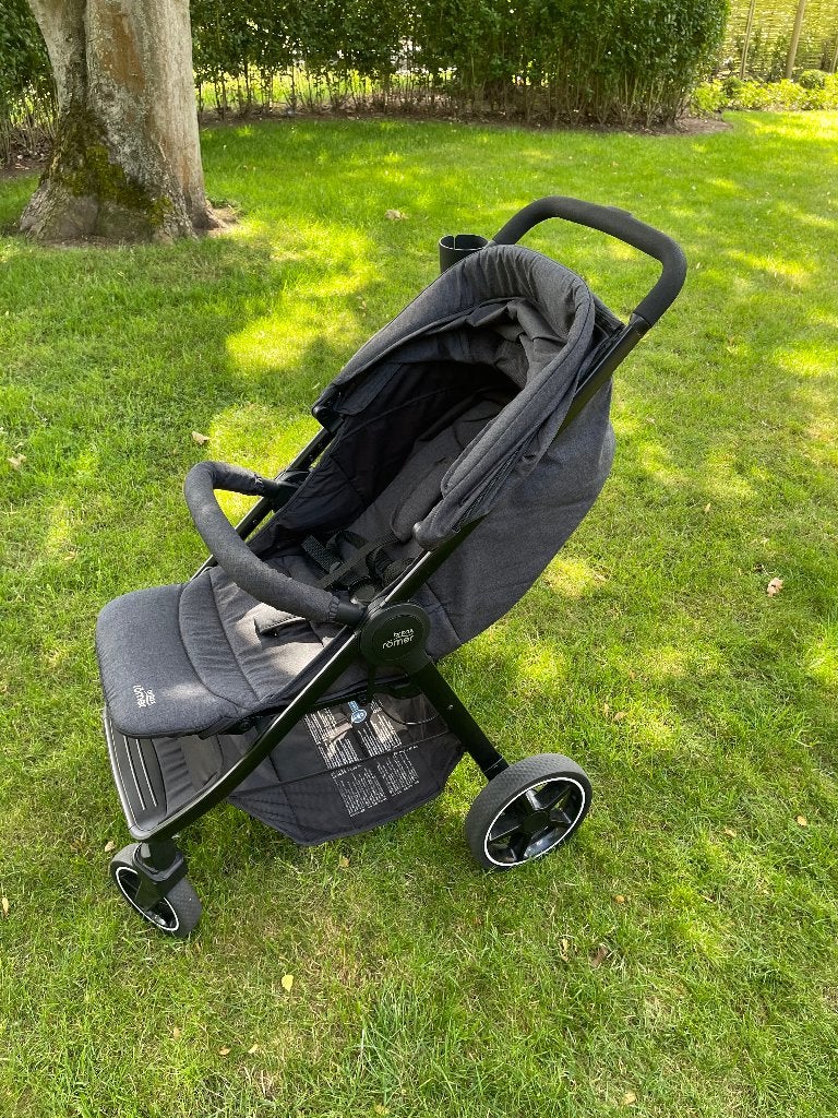 buggy Britax Romer B-AGILE M, Kinderen en Baby's, Buggy's, Ophalen, Zo goed als nieuw, Overige merken, Verstelbare rugleuning