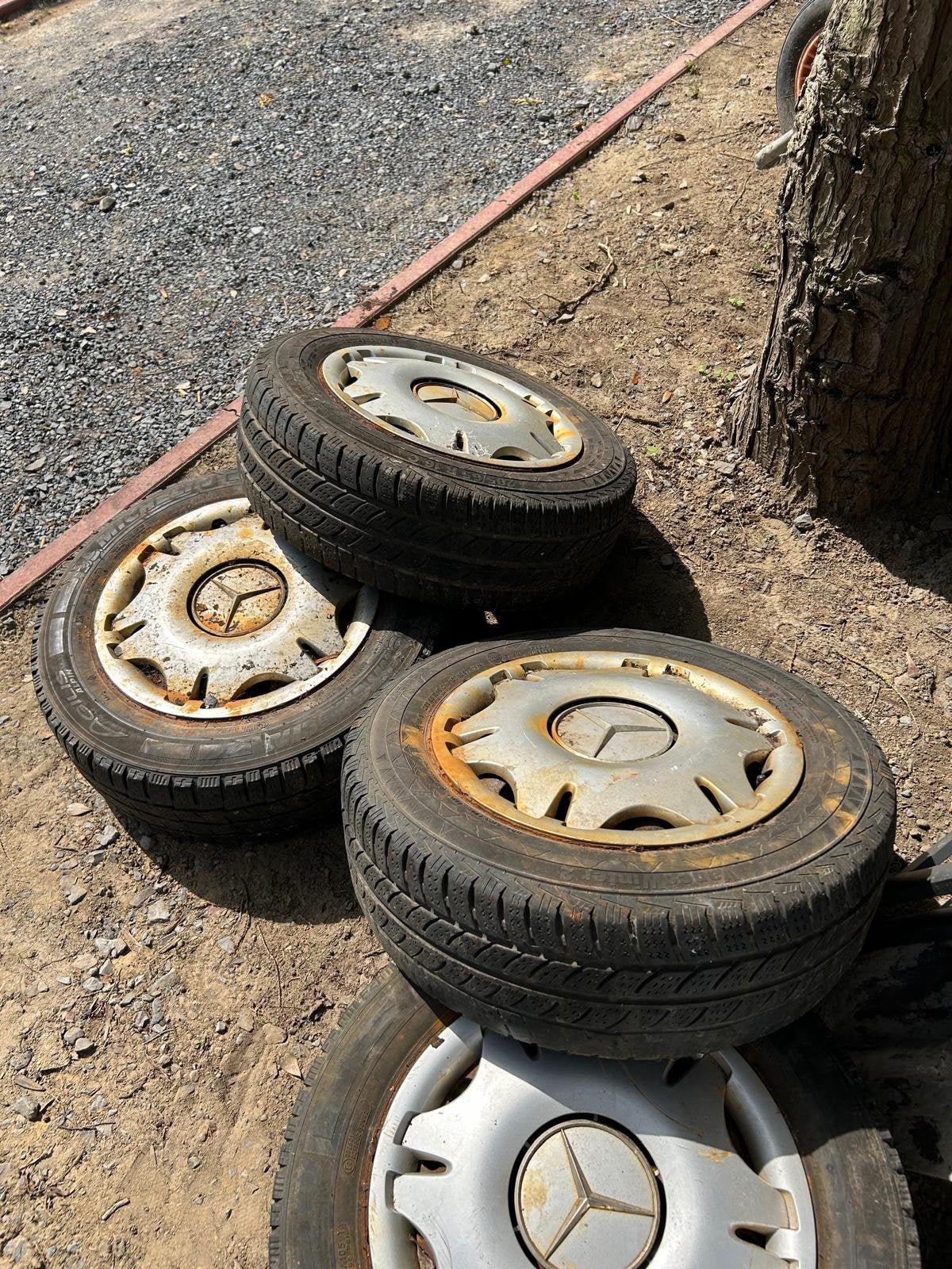 Pneus Mercedes ; 4 pièces, Enlèvement, Pneu(s)