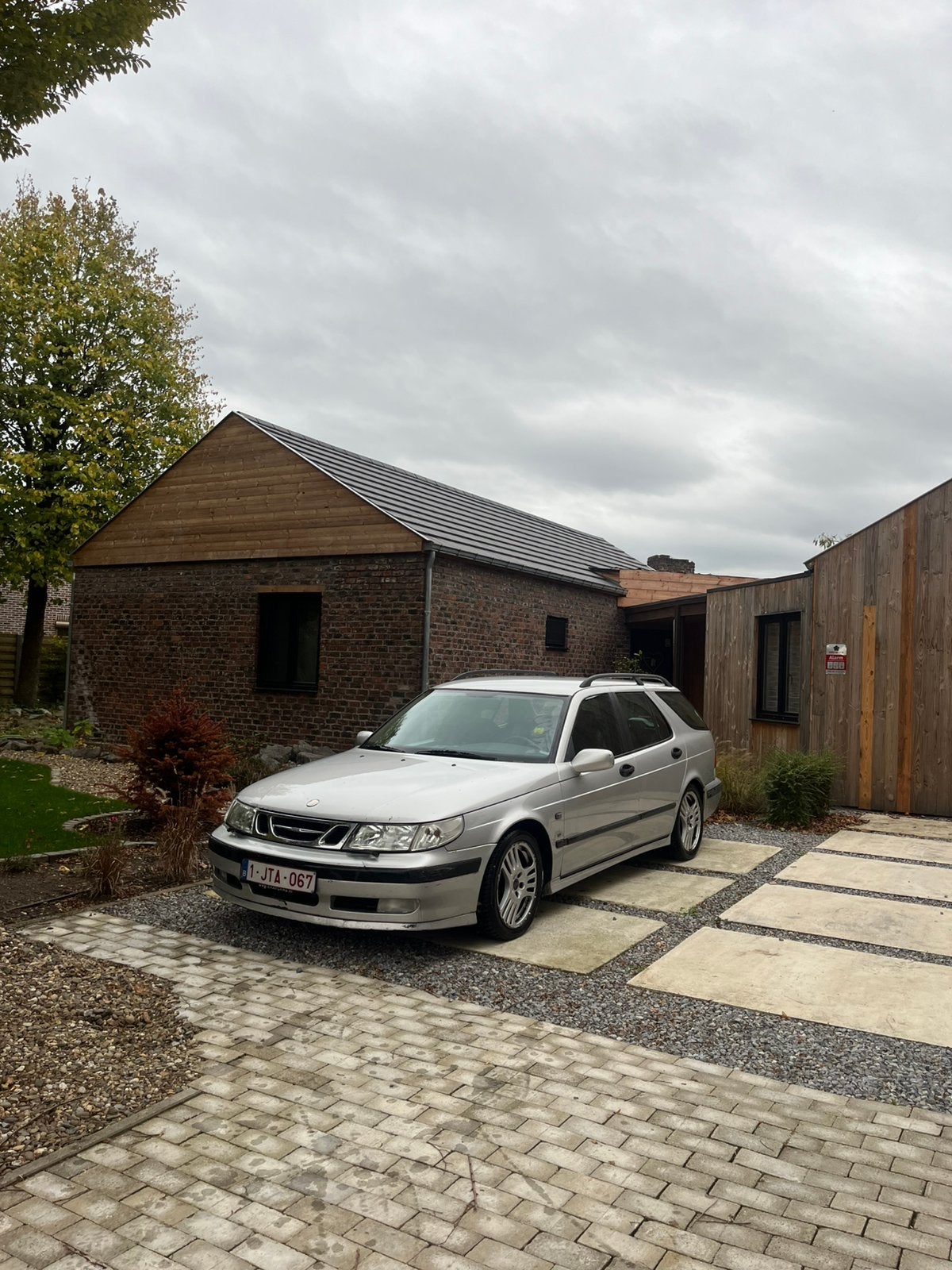 SAAB 9-5 2.3t MANUEEL!, Autos, Cuir, Argent ou Gris, Achat, Boîte manuelle