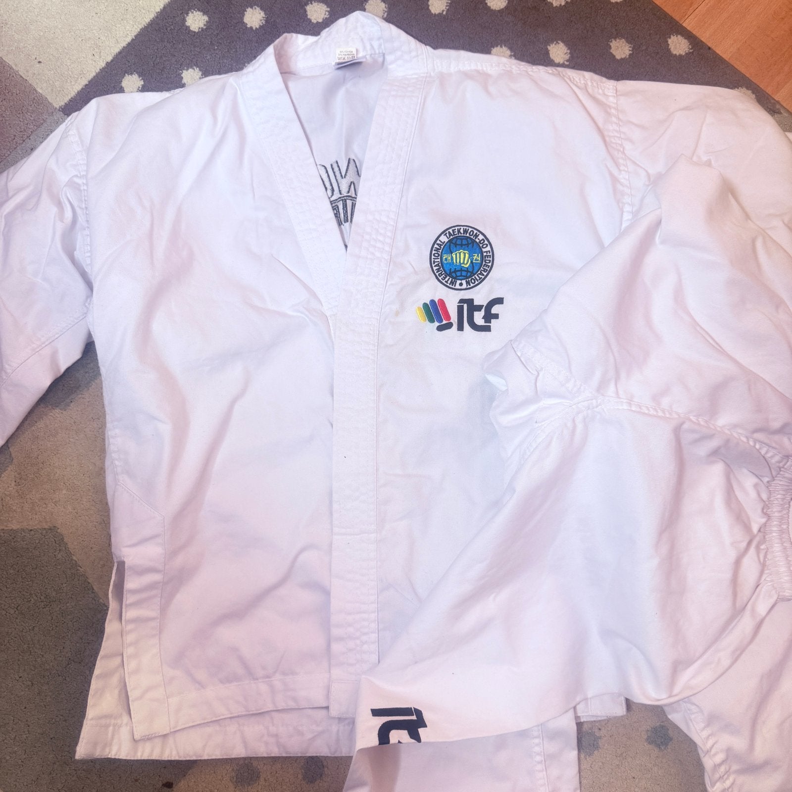 "ITF Taekwondo pak (dobok) – maat 160, incl. accessoires", Enlèvement, Comme neuf