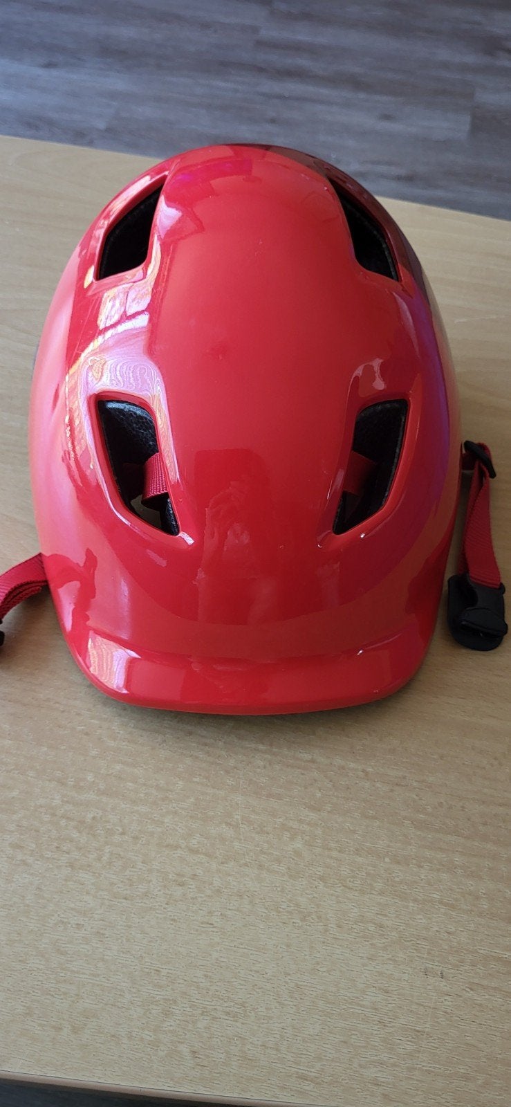 Casque de vélo rouge 500, Btwin Decathlon, S 53-56 cm, S, Garçon ou Fille, Comme neuf, Enlèvement