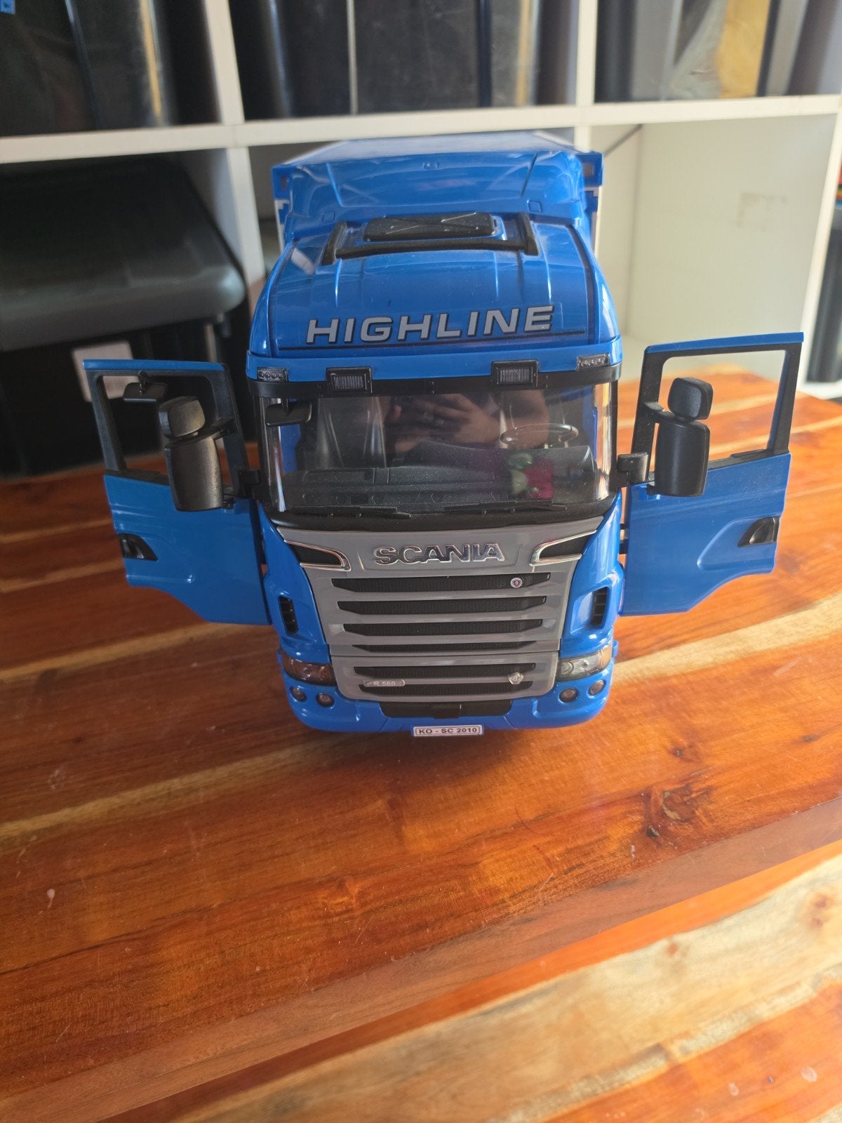 Bétaillère Bruder avec camion, Enlèvement