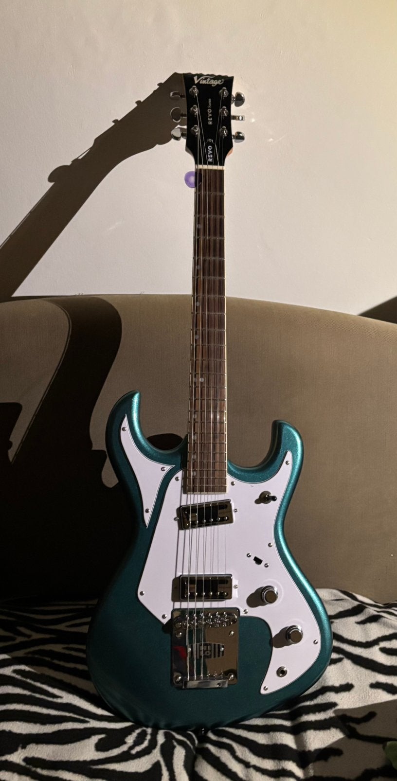 Vintage Revo Waverider - electrische gitaar, Muziek en Instrumenten, Ophalen, Nieuw, Elektrisch, 6-snarig