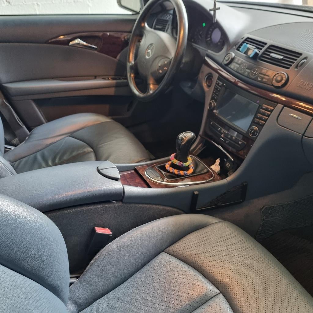 Mercedes classe e200, Particulier, Achat