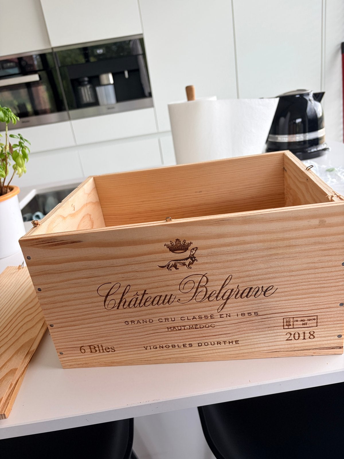 Houten wijnkistje, Ophalen, Zo goed als nieuw
