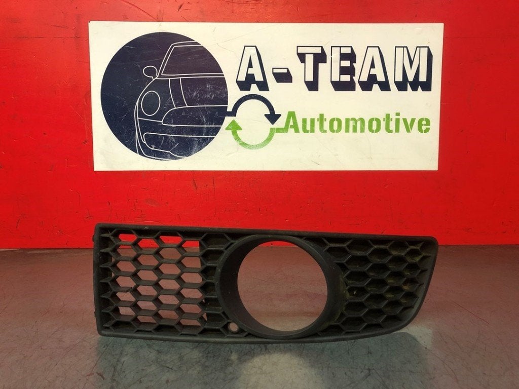 GRILLE Volkswagen Polo III (6N2) (|6N0853665E|), Gebruikt, Volkswagen, Volkswagen AG, Kundenbetreuung@volkswagen.de