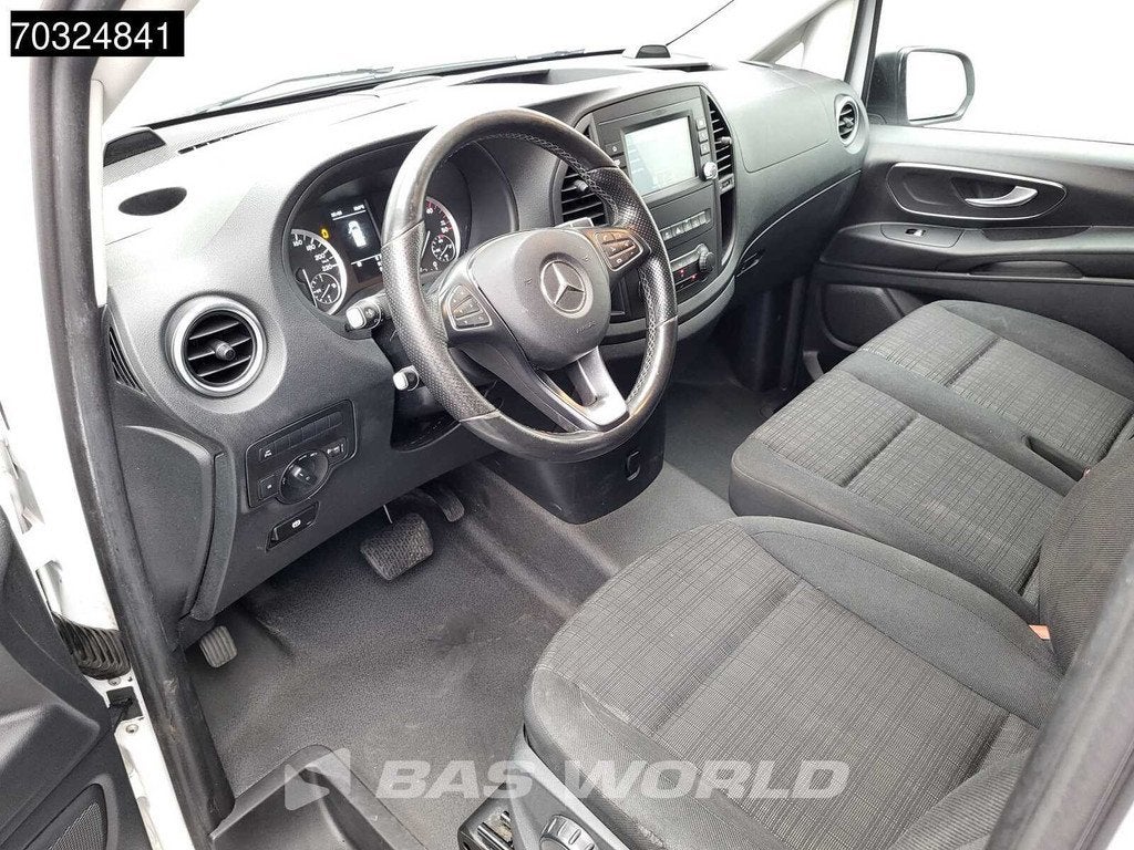 Mercedes Vito 116 Automaat L3H1 Trekhaak LED Navi Airco Crui, Stof, Gebruikt, Euro 6, 4 cilinders