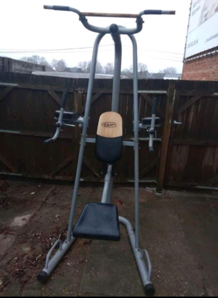 Power tower fitness toestel, Ophalen