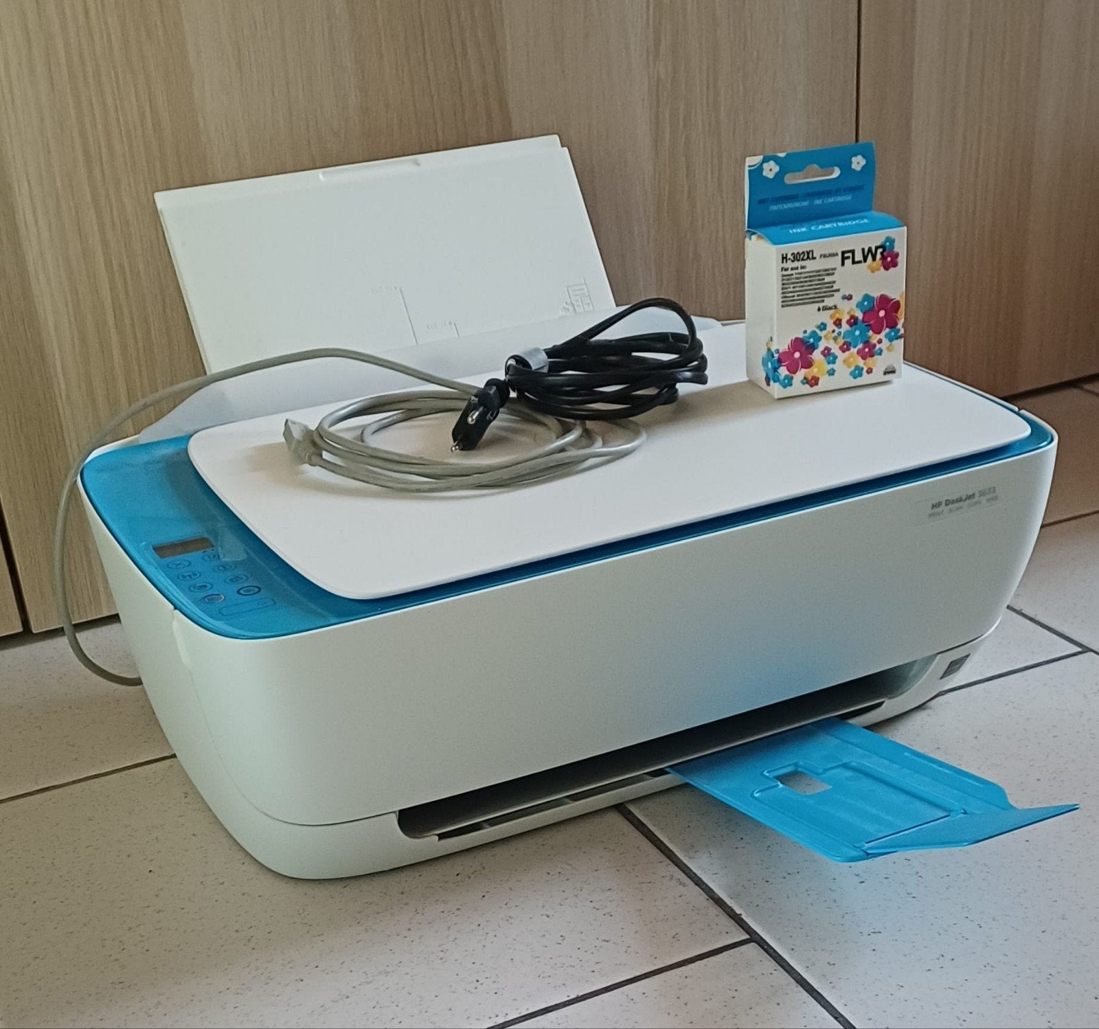 Te koop: HP DeskJet 3633 all-in-one printer, Computers en Software, Printers, Printer, Inkjetprinter, Scannen, Draadloos, Ophalen