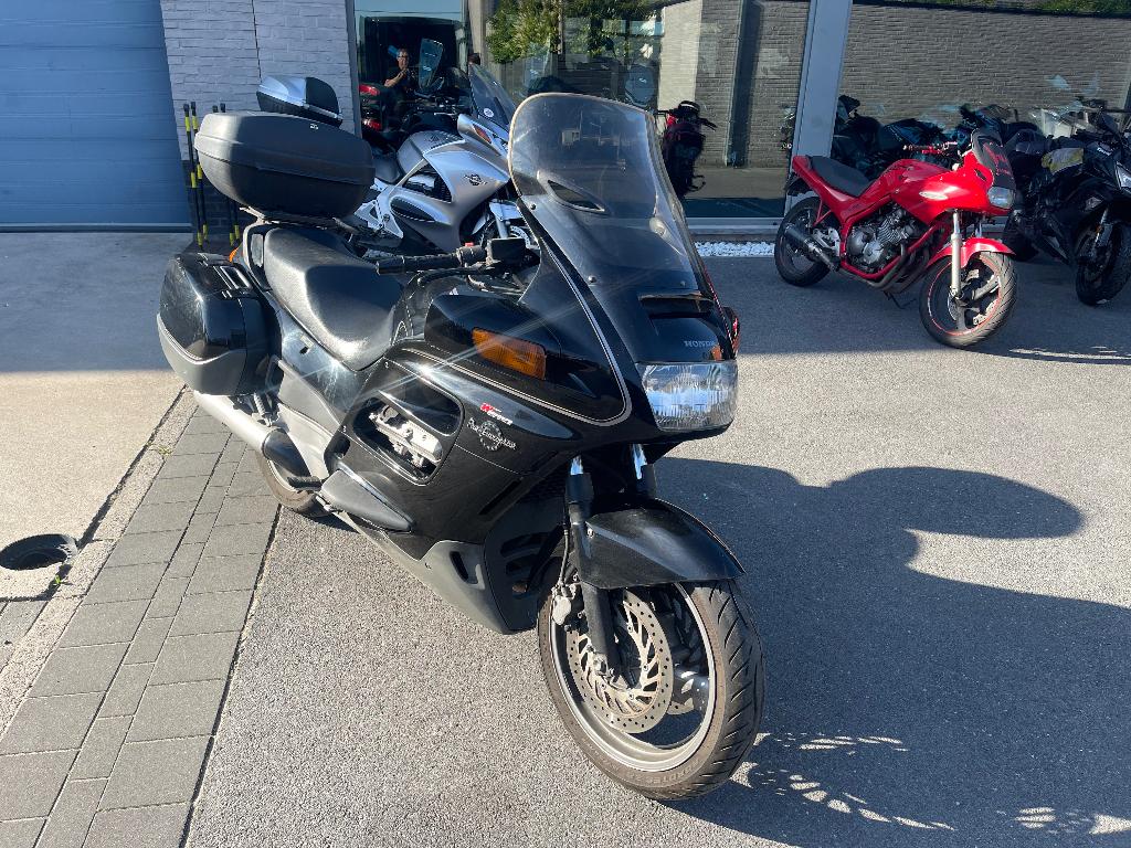 honda ST100 pan European, 4 cilinders, Motorrijbewijs A, Meer dan 35 kW, Toermotor