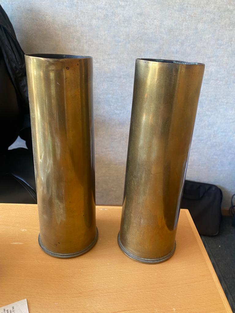 Originele WOI messing artilleriehulzen set van 2 1915 & 1918, Verzamelen, Ophalen