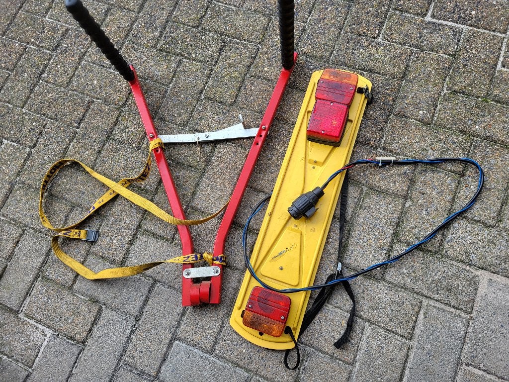 Fietsendrager voor trekhaak, Ophalen, Gebruikt, Brede banden, 2 fietsen