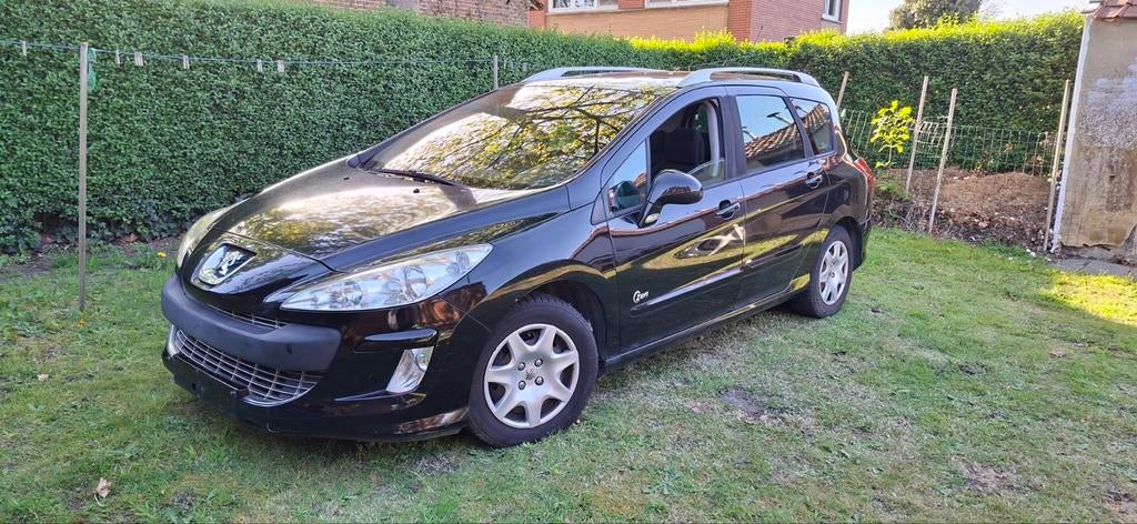 Peugeot 308 SW 1.6 hdi diesel ️, Autos, Mazda, Particulier, Cruise Control, Vitres électriques, Radio, Attache-remorque, Diesel