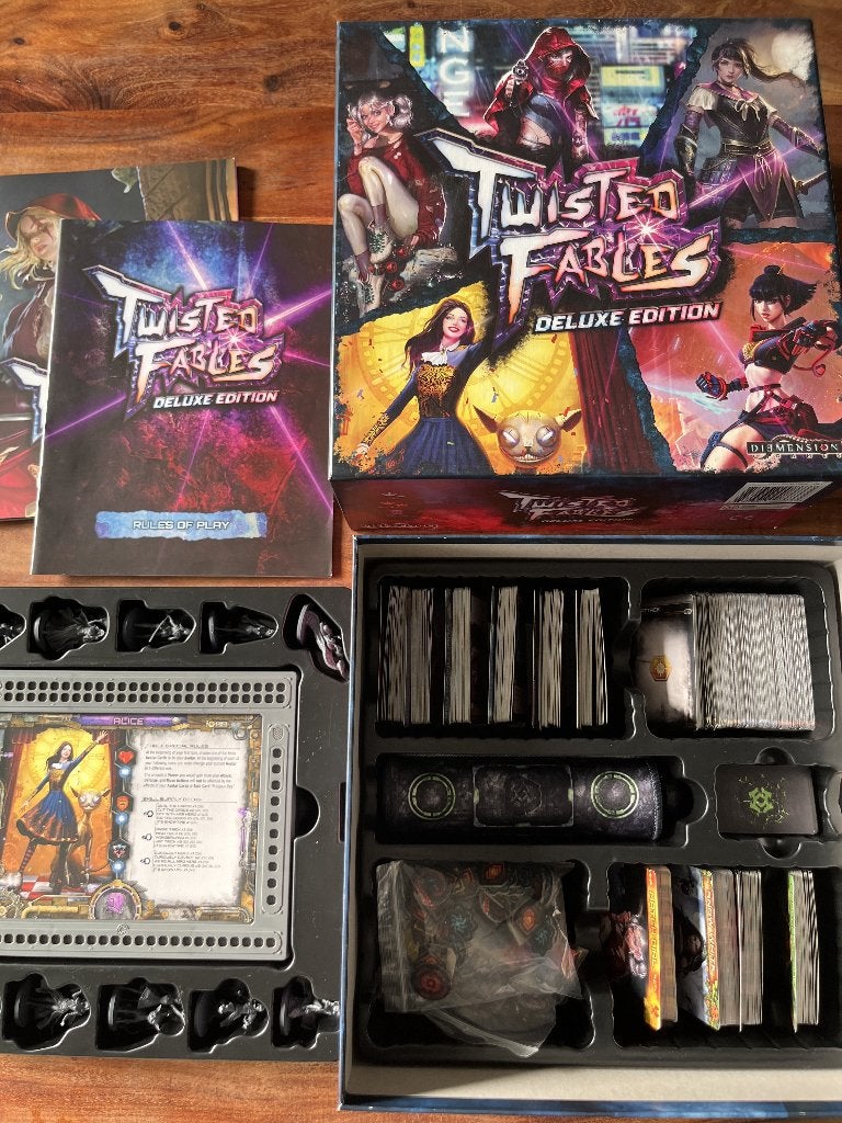 Twisted Fables: Deluxe Edition (Kickstarter), Ophalen of Verzenden