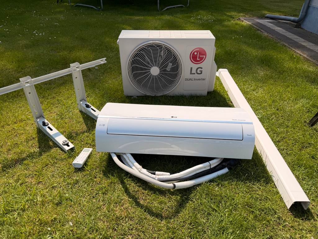 Lg airco 3,5kw met toebehoren, Elektronische apparatuur, Ophalen