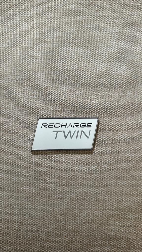 Image du Volvo Recharge XC40, Envoi