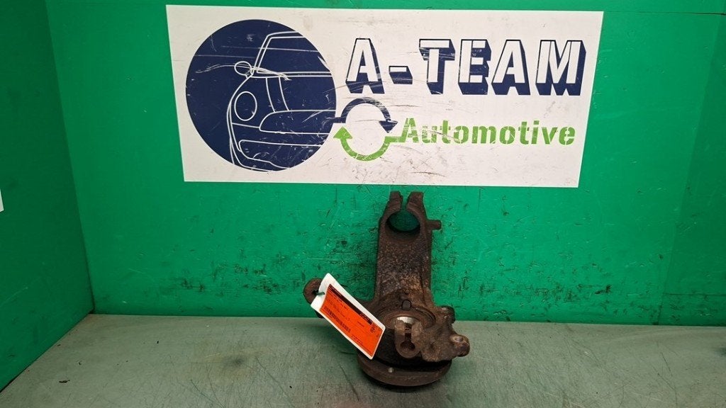 FUSEE LINKS VOOR Peugeot 207 CC (WB) (01-2007/01-2015), Kontakt-peugeot@peugeot.com, Gebruikt, Peugeot Deutschland GmbH, Bahnhofsplatz
65423  Rüsselsheim, DE
