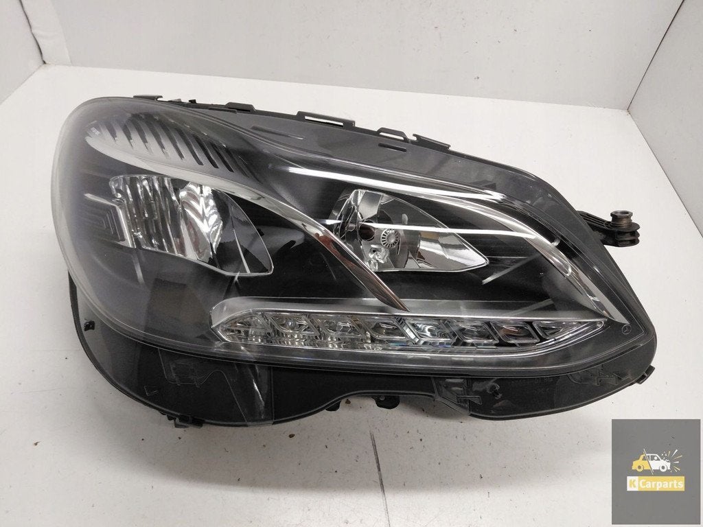 Phare droit LED relevable Mercedes Classe E W212, Mercedes-Benz AG, Mercedes-Benz, Utilisé, Mercedesstrasse 120
70372  Stuttgart, DE