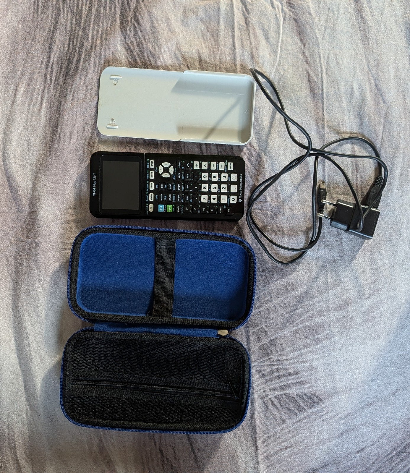 Texas instruments TI-84 Plus CE-T rekenmachine + lader/hoes, Ophalen