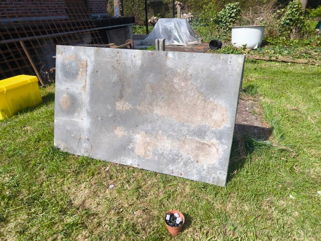 GRATIS - houten plaat beslagen met zink op te halen in Melle, Ophalen