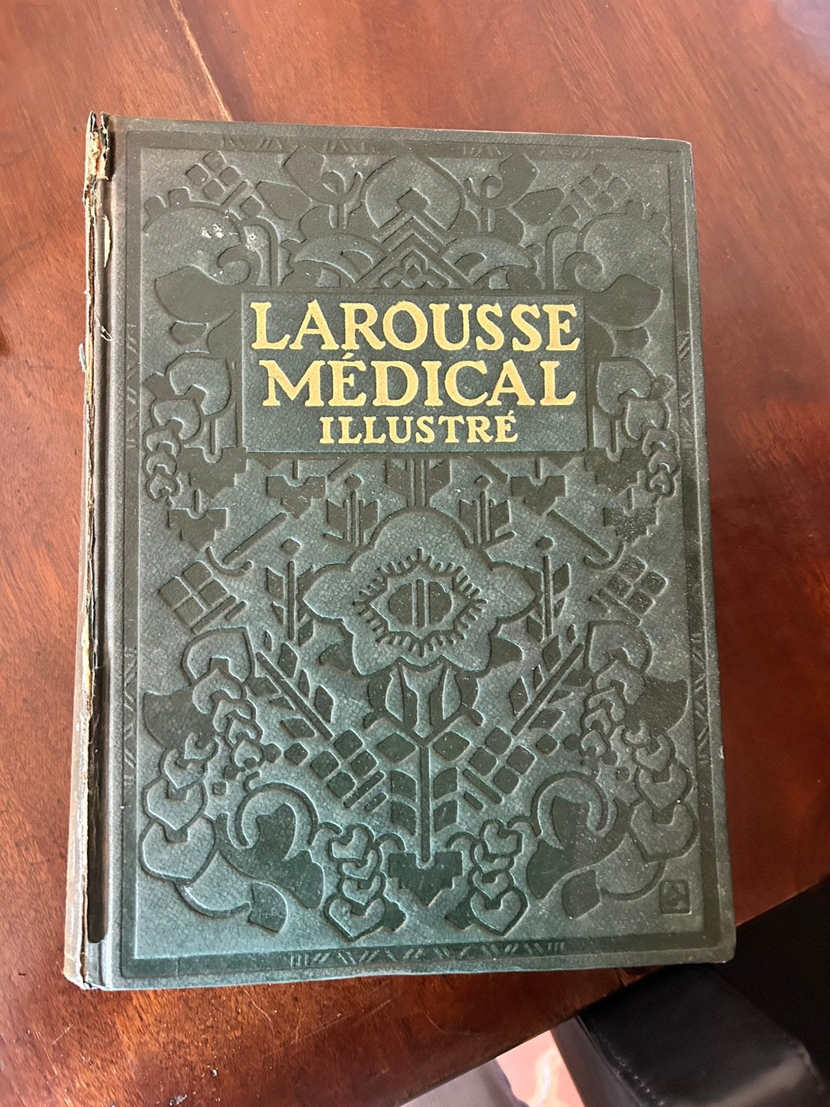 Larousse médicale illustré, Enlèvement ou Envoi