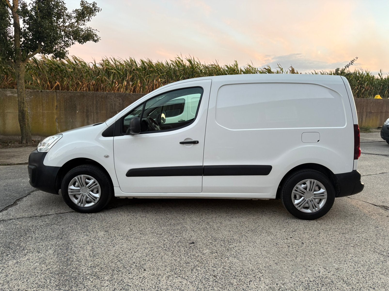 Citroen Berlingo Btw 70Dkm GVV !, Autos, Achat, Euro 6, Entreprise, Boîte manuelle