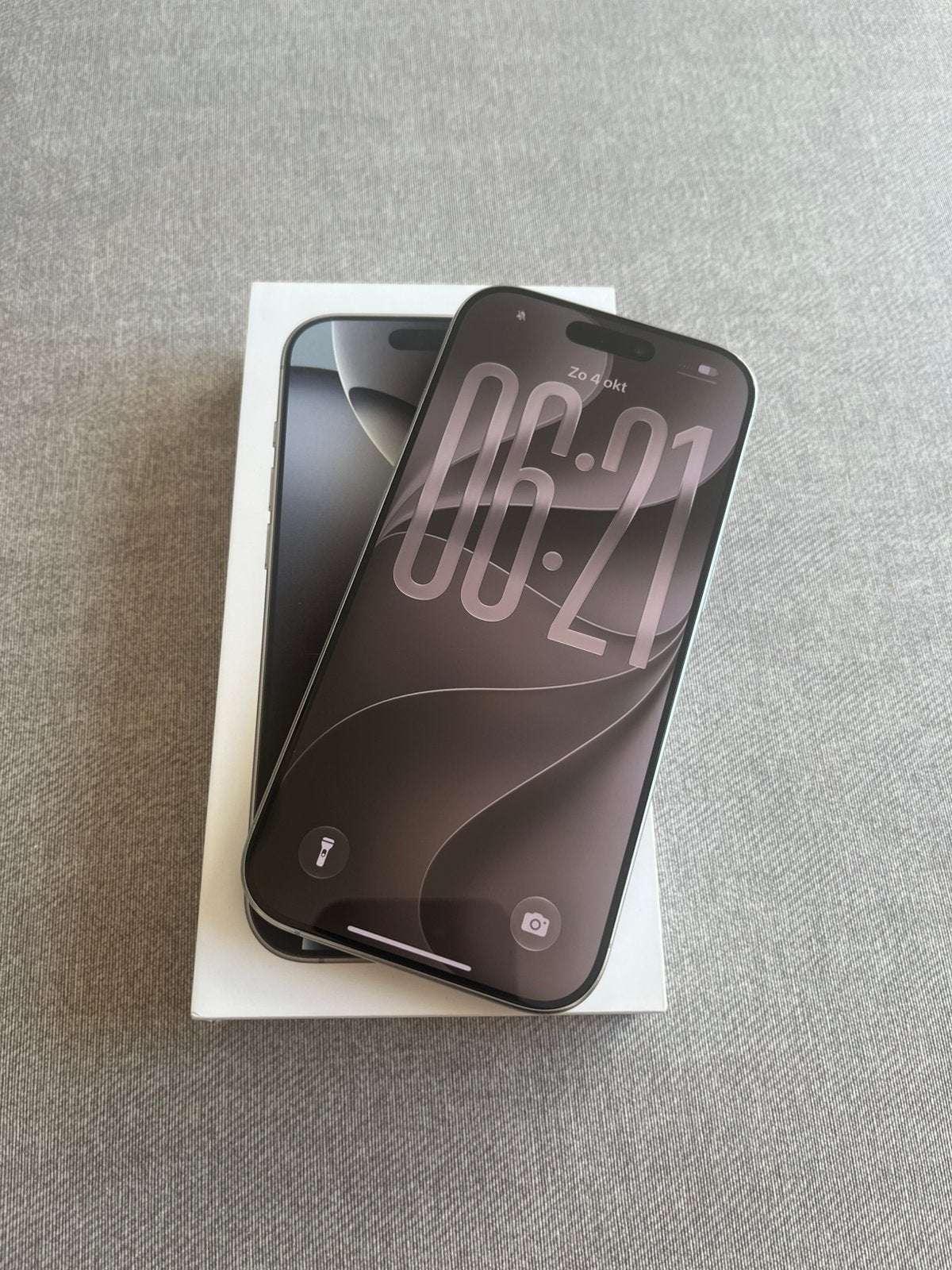 iPhone 16 pro, Télécoms, IPhone 16 Pro, 128 GB, Enlèvement ou Envoi, 88 %