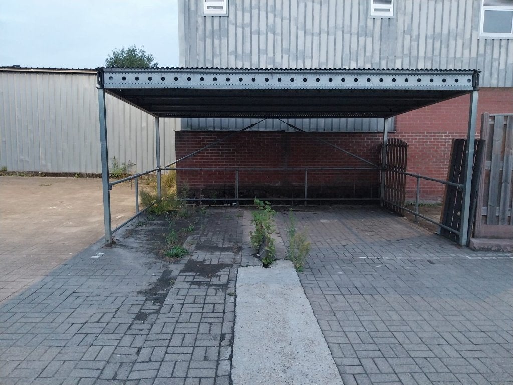 overdekte zone/ carport/schuilhok, Immo, Brussel