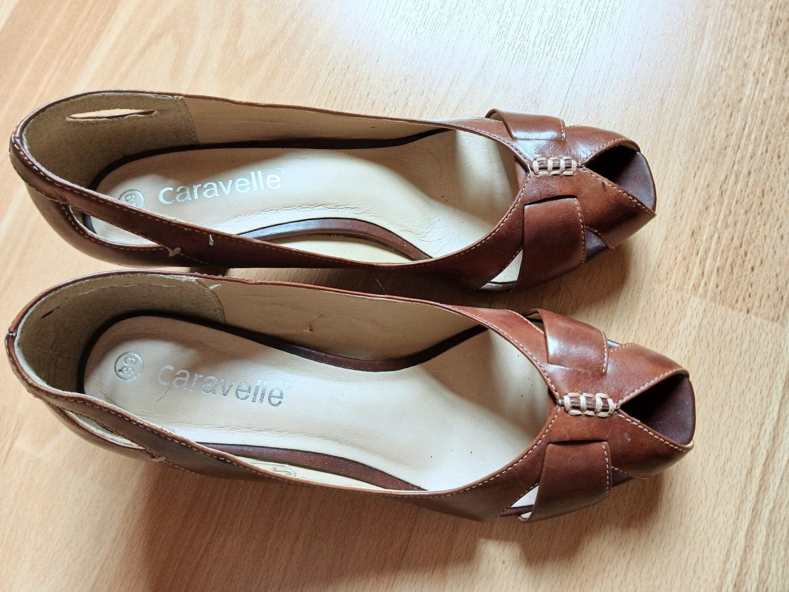 Escarpins en cuir Caravelle, Caravelle, Escarpins, Comme neuf, Brun