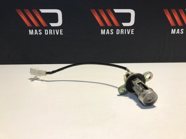 Lexus ls400 kofferslot cylinder, Gebruikt