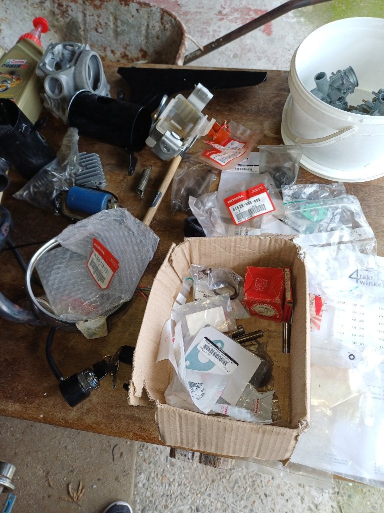 Honda DAX  6v 1970/71, Fietsen en Brommers, Ophalen, Gebruikt