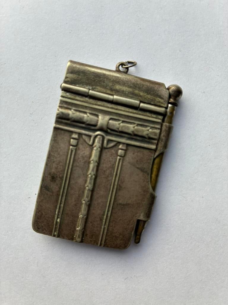 Antiek art nouveau balboekje/carnet de bals, Enlèvement ou Envoi, Autres représentations, Utilisé, Autres matériaux