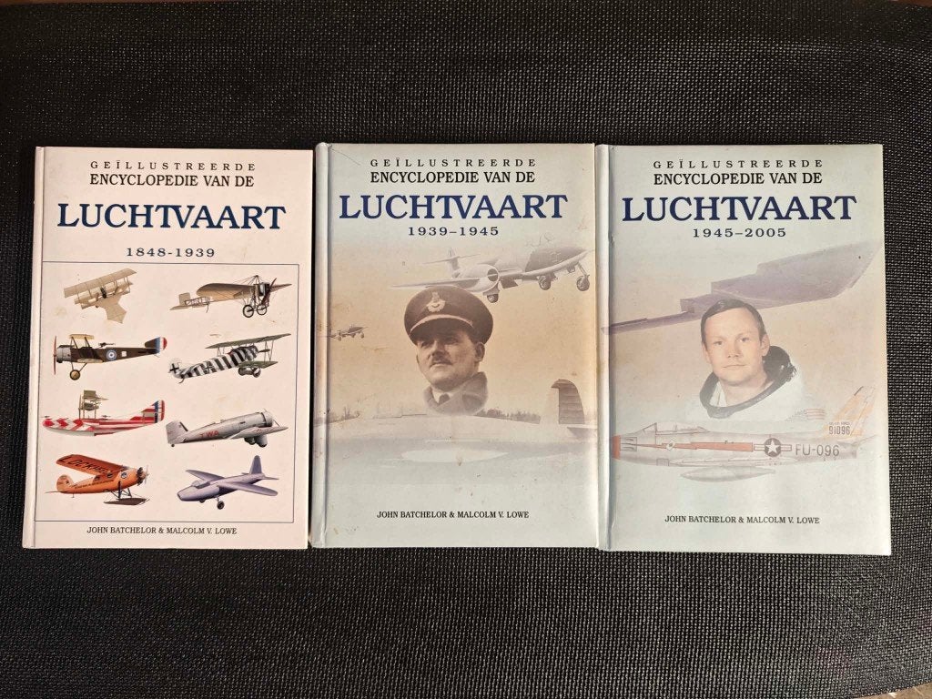 Geïllustreerde Encyclopedie van de luchtvaart, Ophalen of Verzenden, Gelezen, Luchtmacht